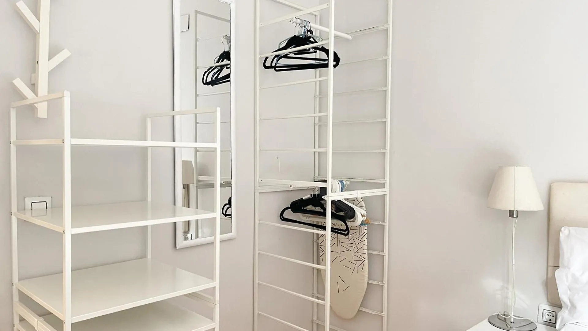 Creu Fira Hostafrancs Apartment Barcelona 0*,