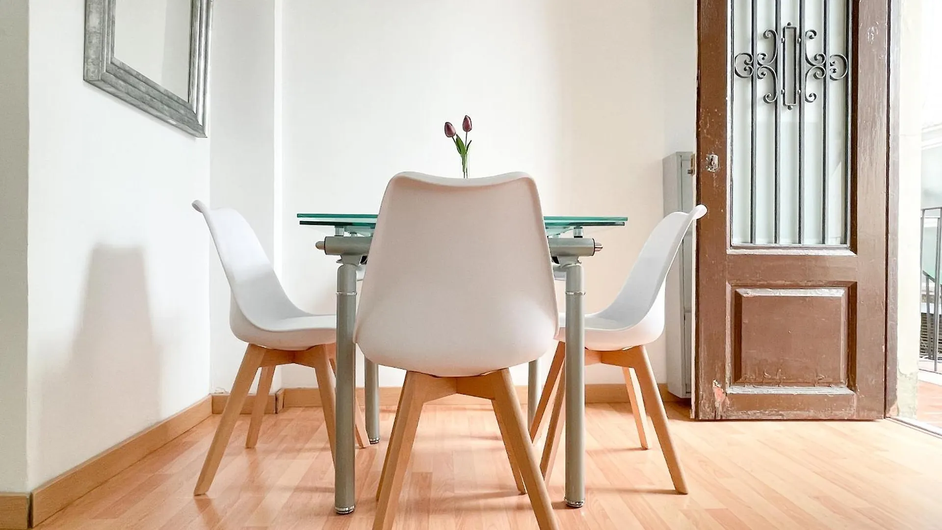 Creu Fira Hostafrancs Apartment Barcelona Spain